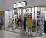 Thriving Boutique with range of labels including very loyal mature clientele image 7