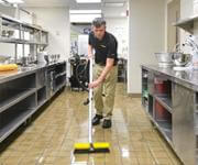 Commercial Cleaning  servicing Melbourne South East Suburbs Gippsland and Latrobe Valley image 4