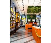 Pop Phones Franchise  Tech Retail & Repairs with National Brand Backing image 3