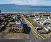 Magnificent Water Views Character Heritage Building 7BR Ensuite, Home or Business Choice is Yours image 24