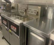 Chicken & Chip OR Fish & Chip shop, Gold Coast north, Near new equipment, Possible for 491 Visa! image 4