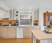 Prime Location Residence with Income or 3 BnB lets (stca) or Health Professional Rooms image 28