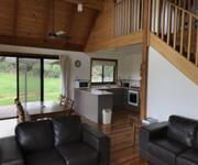 HOLIDAY COTTAGES, COASTAL, MOTEL image 6