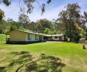 OWN VICTORIAS ONLY PRIVATE TOWN - Victoria High Country image 5